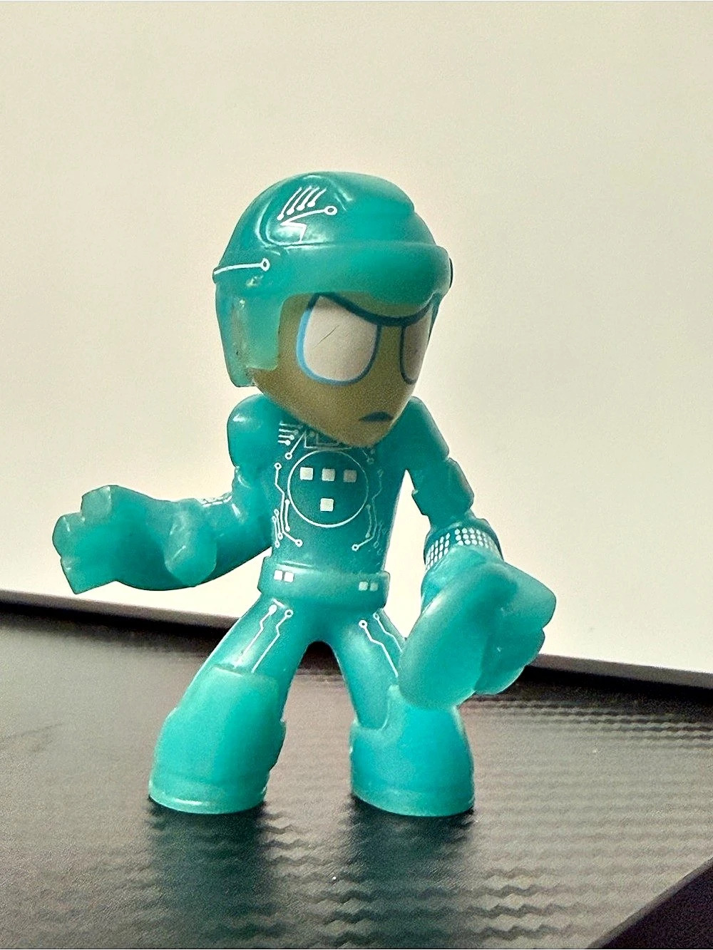 Funko 2014 Funko figure, N035 Green Action Figure Tron Glow in the dark